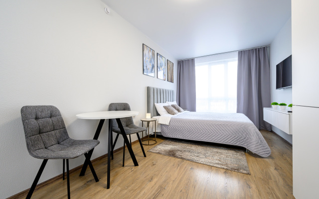 S Sovremennym Remontom V Novom Apart-Otele Nachalo Apartments
