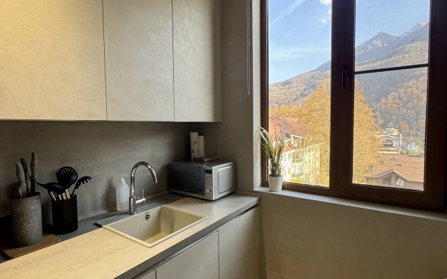 Апартаменты Видовые Хай-Тек с Отдельной Спальней