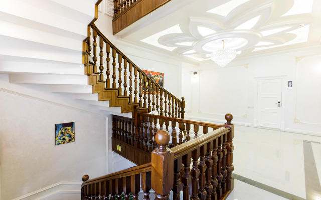 Dali Samarkand Hotel