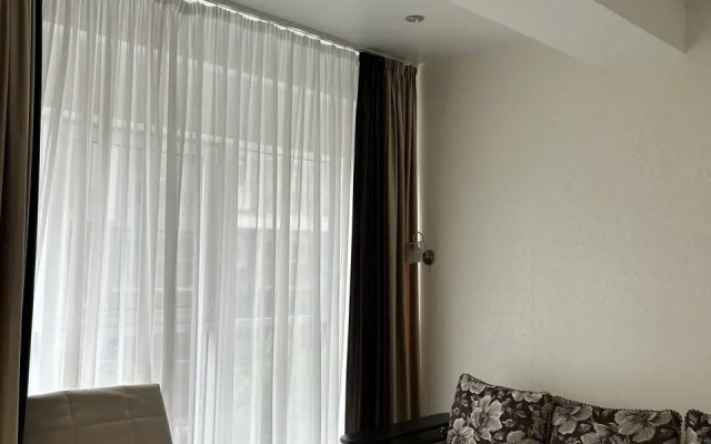 392 Na Krymskoy 89 Apartments