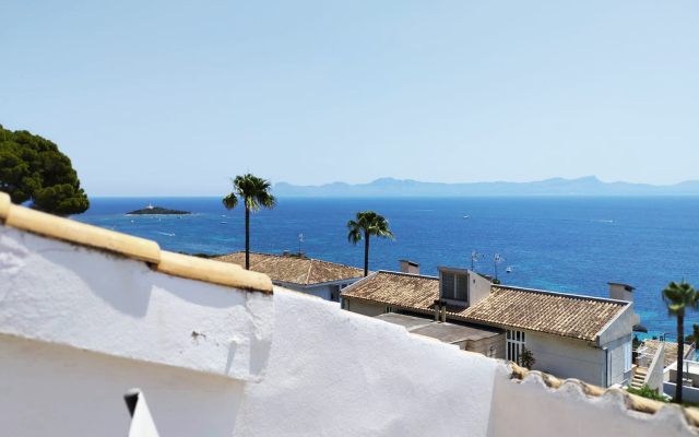 Апартаменты Aucanada Love Nest