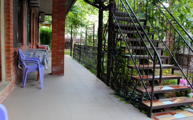 Shelkovitsa Guest House