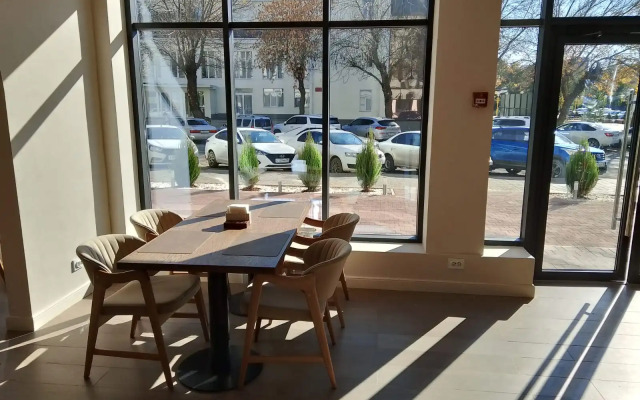 Отель Hubilay Khan