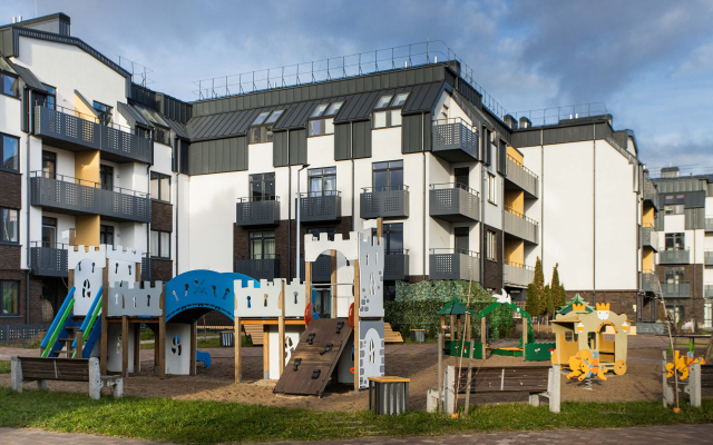 Marina Beach Apartments
