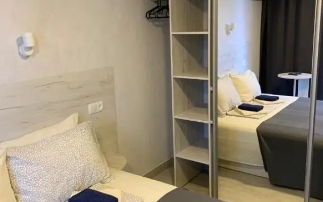 Lazurnyij Hotel