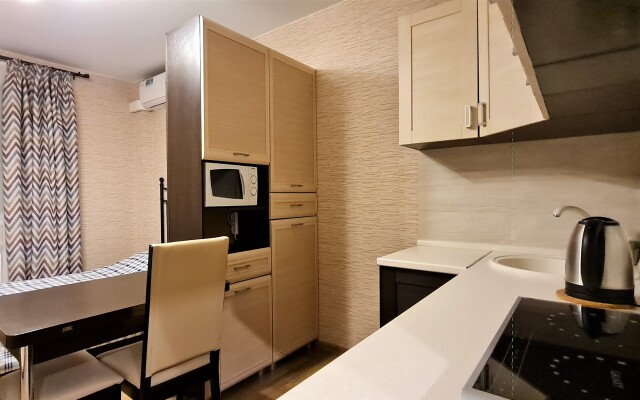 Apartments Salyutina 2B flat 192