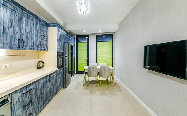 Sea View VIP on Sabah Residence Apartments
