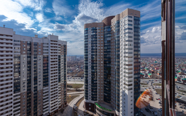 Апартаменты RentPlaza бизнес класса на высоком этаже