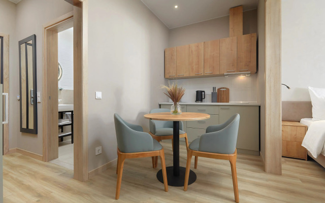 Отель Хорсека Резорт