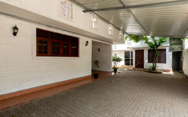 Отель Yoho Sahansa Guest