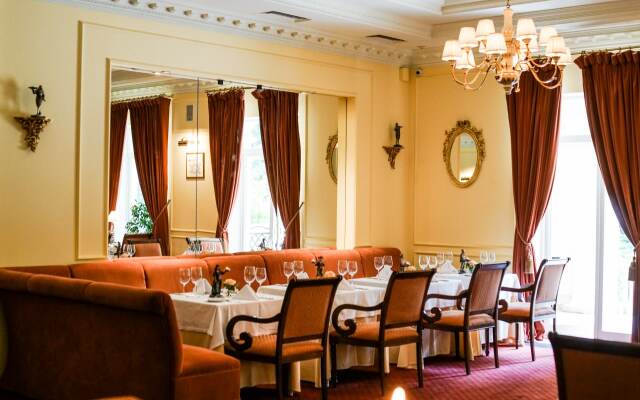 Kronon Park Hotel
