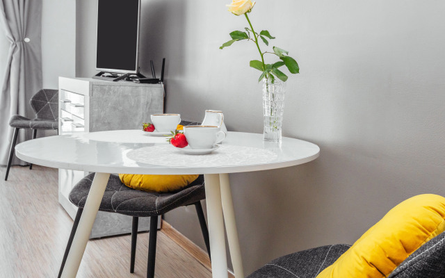 Na Ulitse Golubaya 1B Flat