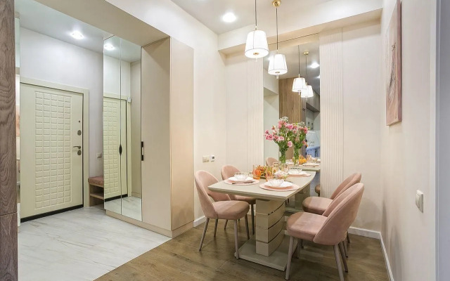 Na Ulitse Drazhinskogo 48 Flat