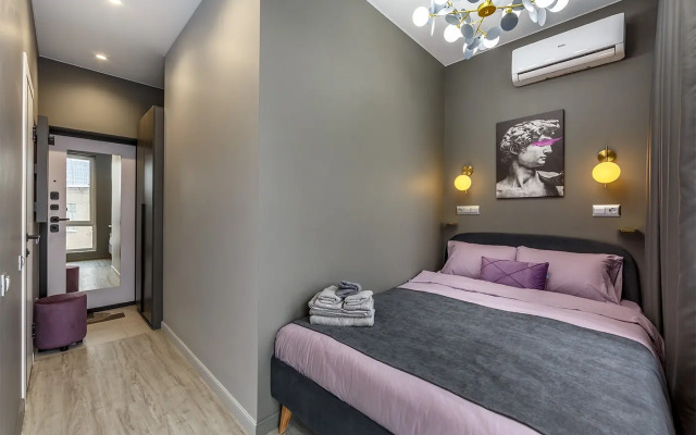 Апартаменты на Новоостаповская 20