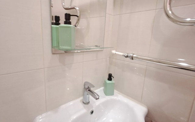 Квартира Рядом с Метро Академическая