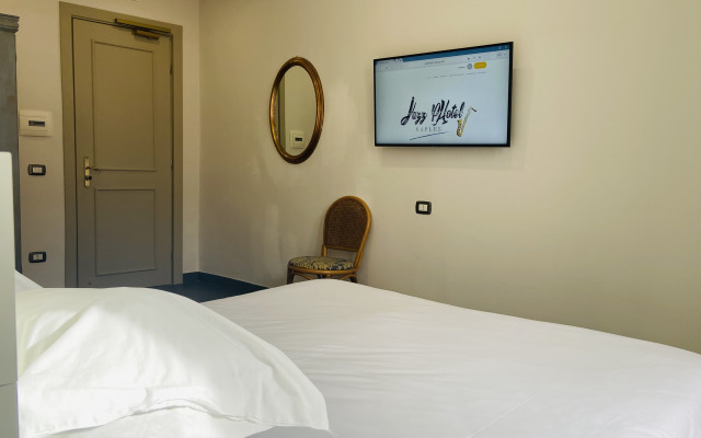 Jazz Hotel