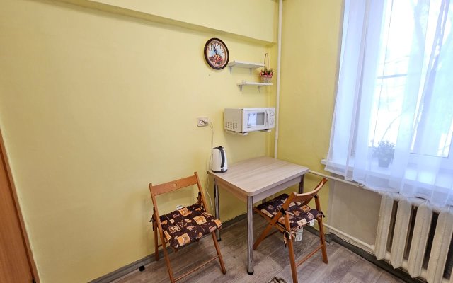 1b Bobrujskaya 20 Apartments
