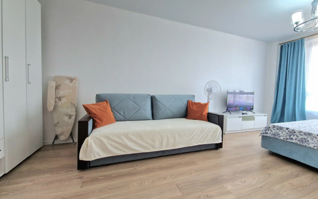 Квартира Уютная на Поляны 5А корпус 2