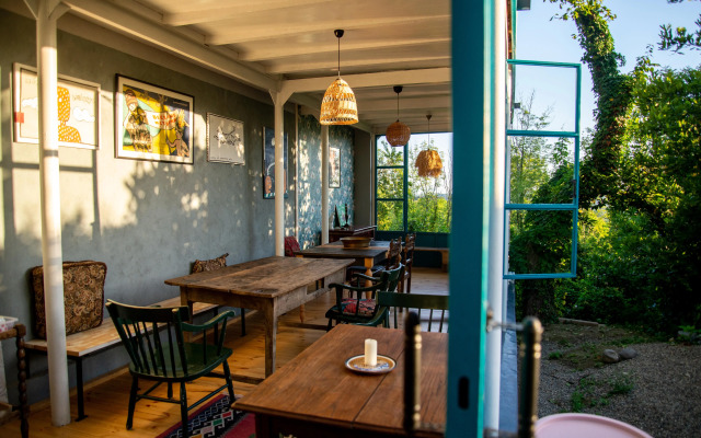 Shromantic Garden Guest house