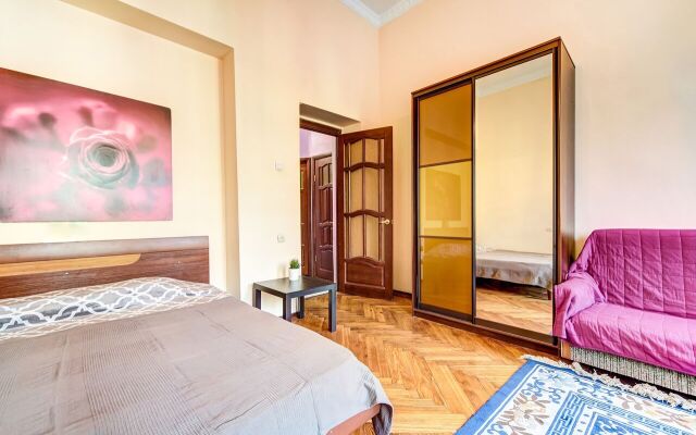 Апартаменты Кирпичный переулок 3