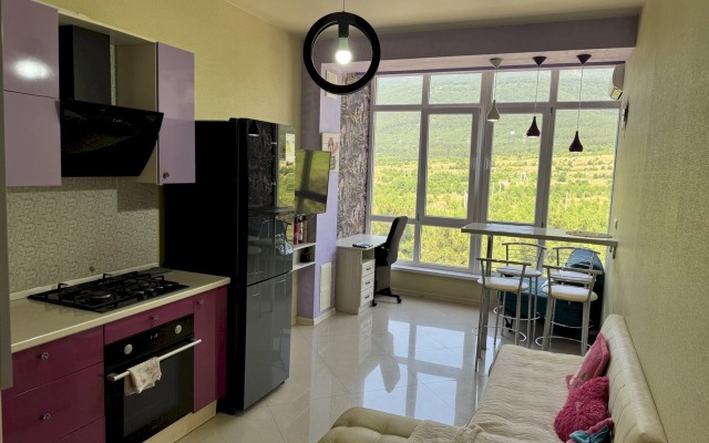 Квартира 569 с Видом на Горы в Тихом Районе