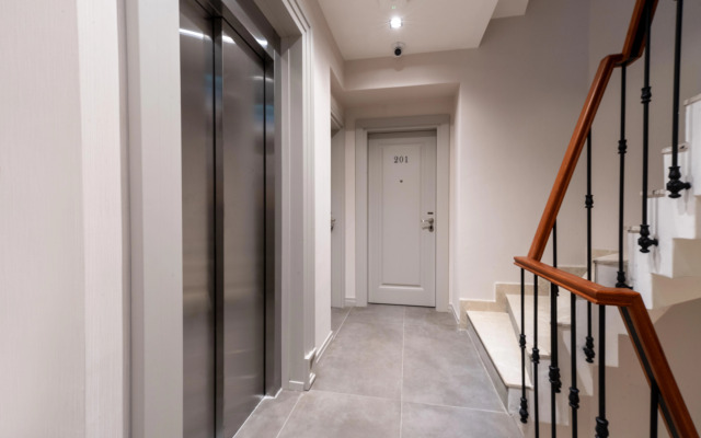 Smart and Simple Hotel Karakoy
