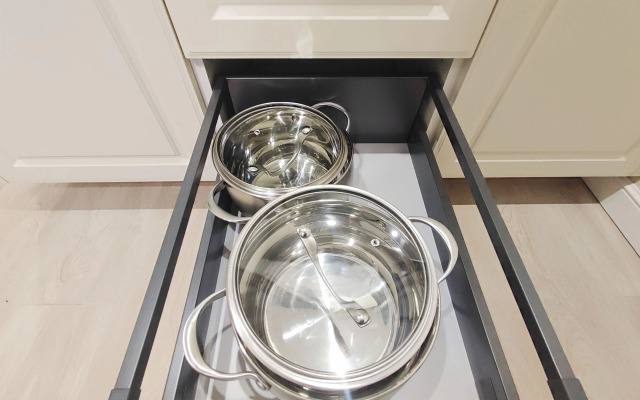 Квартира Трехместная студия с евроремонтом