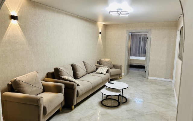 Dvukhkomnatnye v Tsentre Sukhuma Apartments
