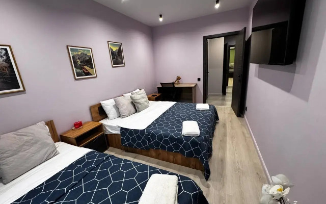 3 Komnatnaya Kvartira V Novom Dome So Vsemi Udobstvami Flat