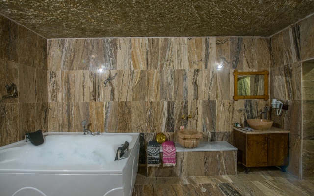 Lucky Cave Cappadocia Hotel