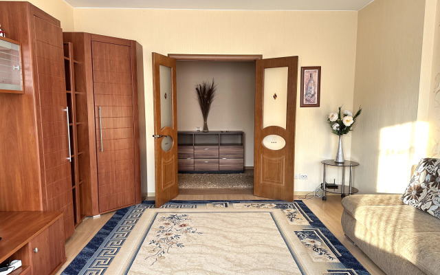 Квартира Просторная 2-к квартира