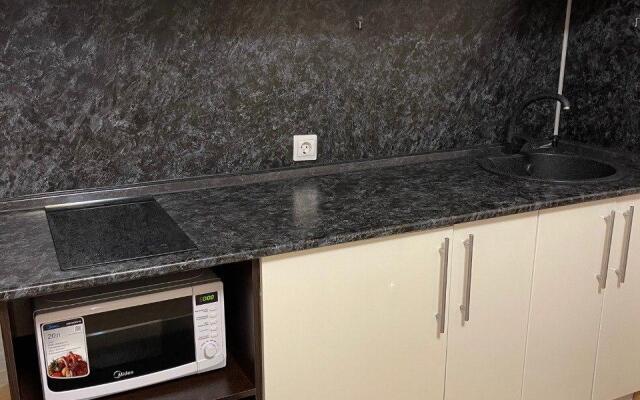 Апартаменты White на Комарова 45