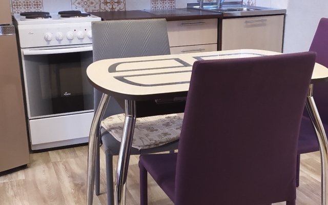 Sutochnyy ray na Narodnaya 7 Apartments
