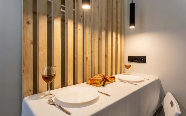 Апартаменты Студия Улучшенная с Дизайнерским Ремонтом