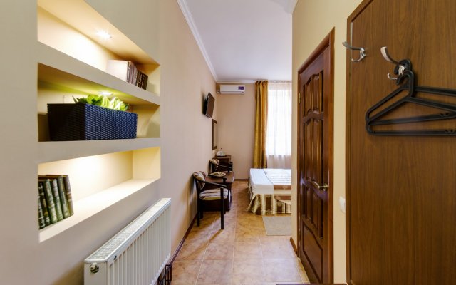 Marton Pashkovskiy Hotel