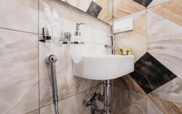 Отель Guest House 16/8