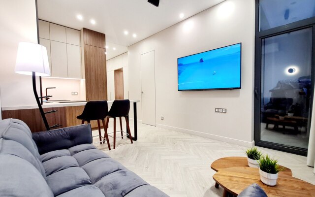 Skyroom Flat