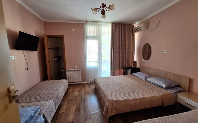Gostevoy Dom Oazis Na Fruktovoy Guest House