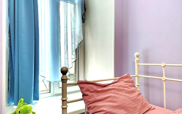 Квартира 4-комнатная в сердце Санкт-Петербурга