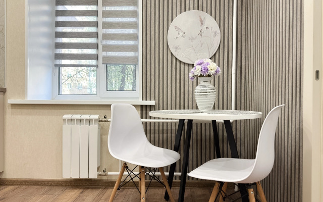 Na Vokzalnoy 7 Flat