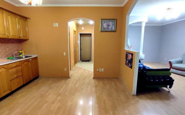 Tsentr Goroda Krasnaya 6 Etazh 8 Flat