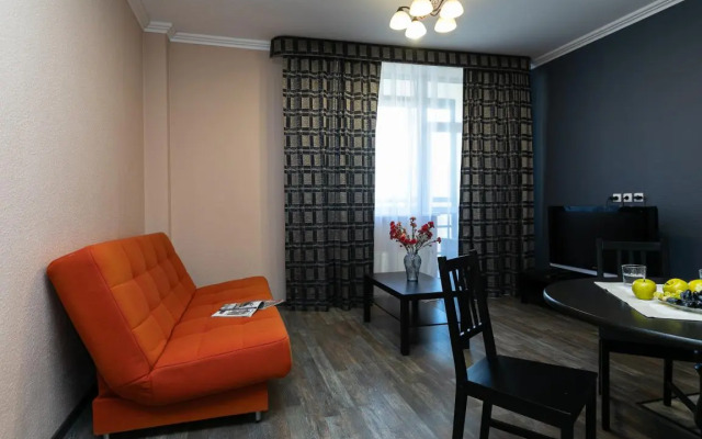 Квартира Этажидейли евродвушка с балконом