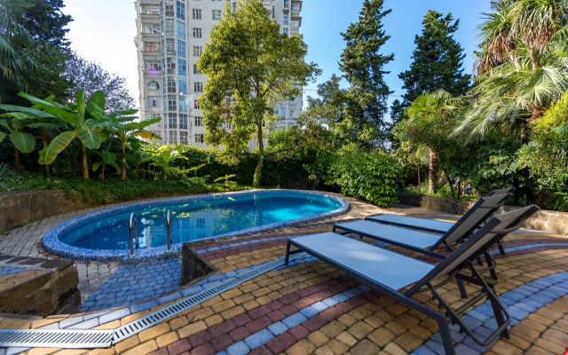 V Samom Tsentre Sochi Private House