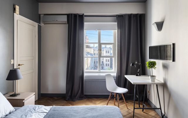 Апартаменты Двухуровневые Little Italy 140 кв.м с видом на собор