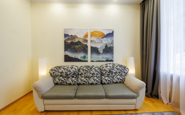 Na Prospekte Lenina 119 Flat