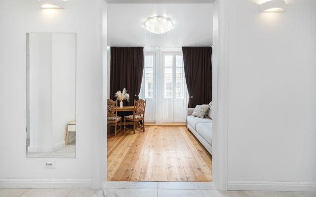 S kruglosutochnym Zaseleniyem 24/7 Apartments