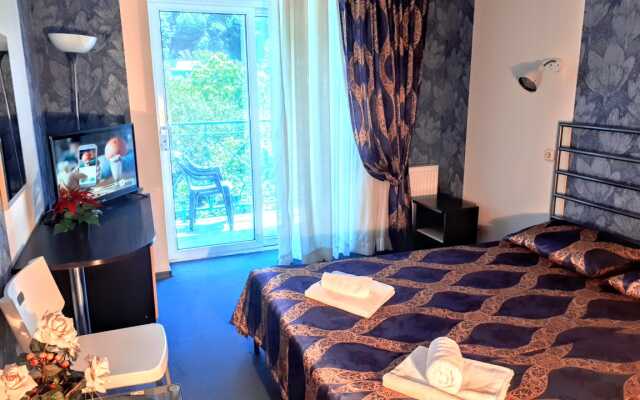 Paradiz Hotel