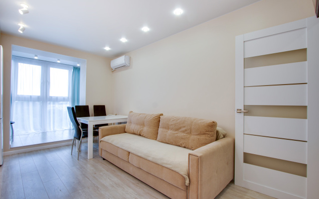 Апартаменты Трёхкомнатные в центре города по Ленинградской 2