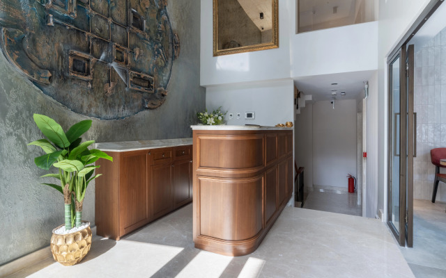 Smart and Simple Hotel Karakoy