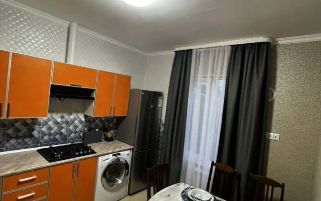 Na Ulitse Kaspiyskoy 54a Private house